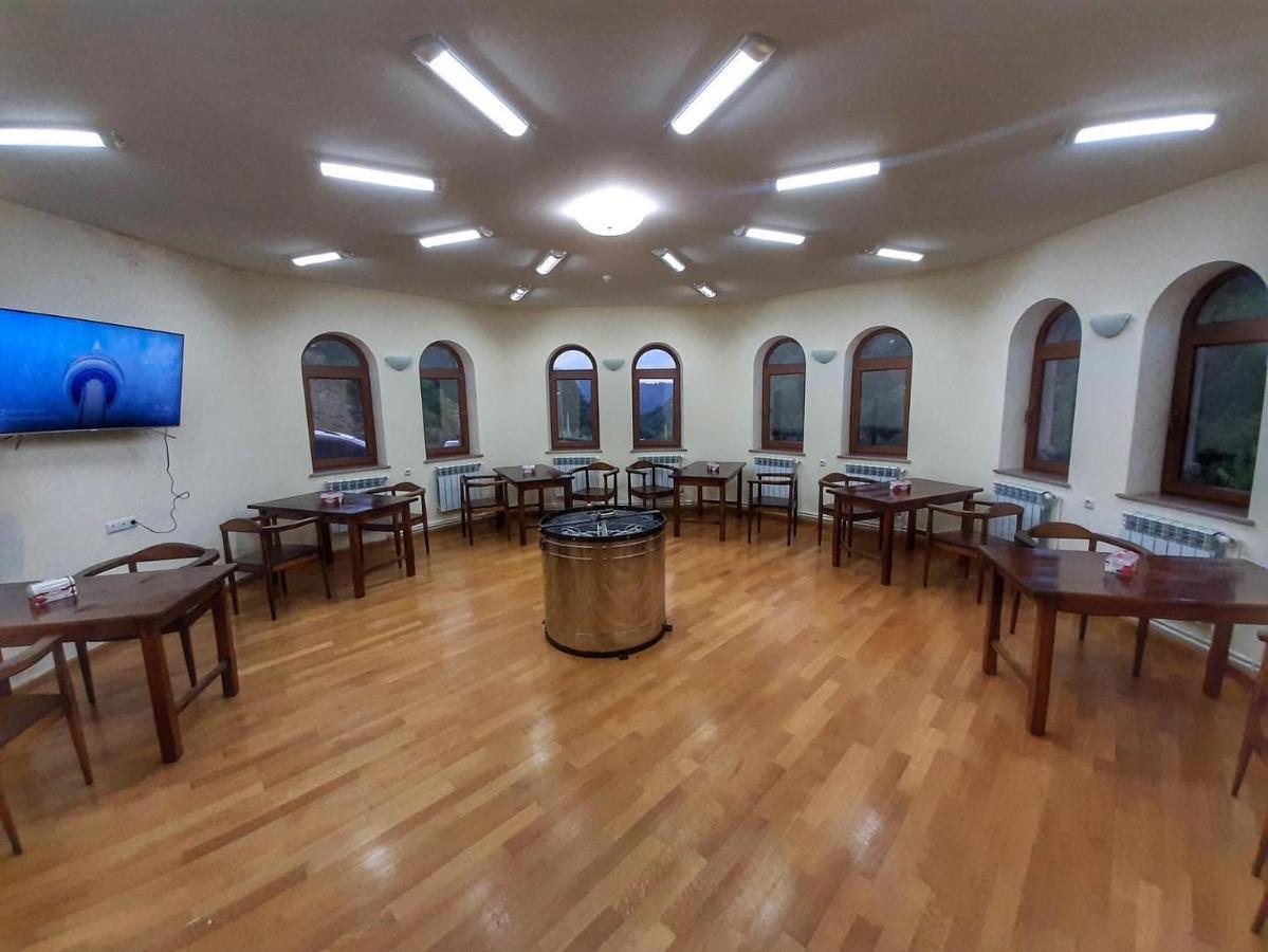 Hotel Vanatun, Haghartsin Monastery Teghut Bagian luar foto