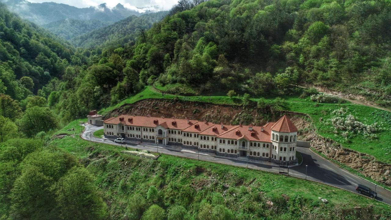 Hotel Vanatun, Haghartsin Monastery Teghut Bagian luar foto